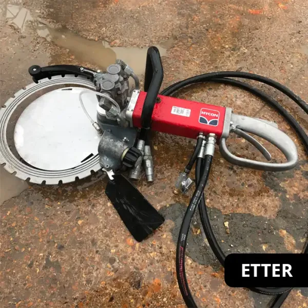 Bilde av ringsag etter den er renset med cretebeater betongrens.