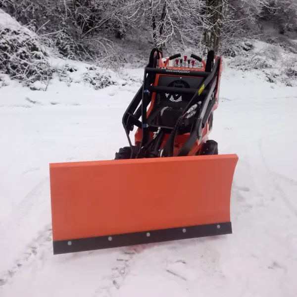 workyquad-minilaster-snoplog-4 Worky Quad minilaster og tilbehøret snøplog